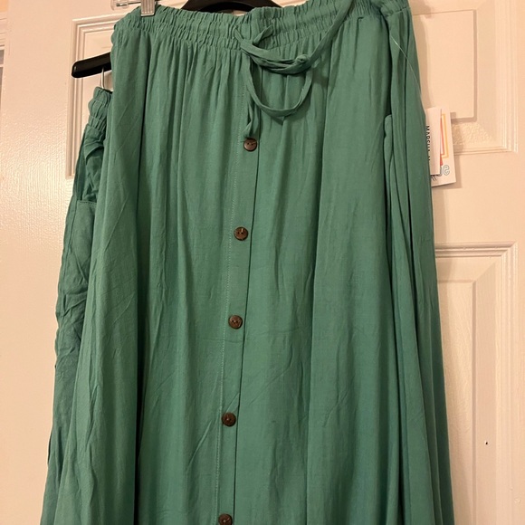 Small sea foam green Marsha skirt